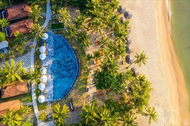 Ảnh chụp từ trên cao của khu nghỉ dưỡng Thanh Kieu Beach Resort