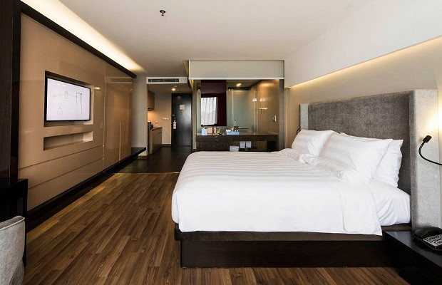 Novotel Suites Hanoi