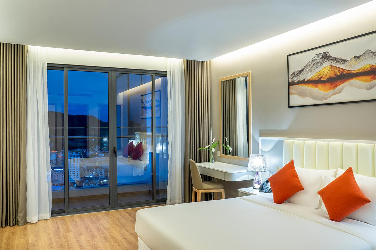 Khách sạn Phát Linh Hạ Long Hotel