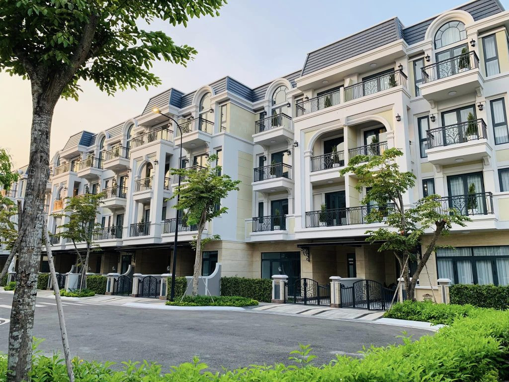 Review The Classia Khang Điền: Thiết kế độc đáo từ kiến trúc Phương Tây cổ điển