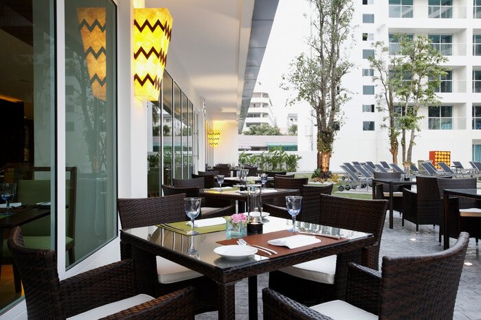 Centara Pattaya Hotel – Khách sạn hàng đầu tọa lạc tại bờ biển nổi tiếng bậc nhất Thái Lan
