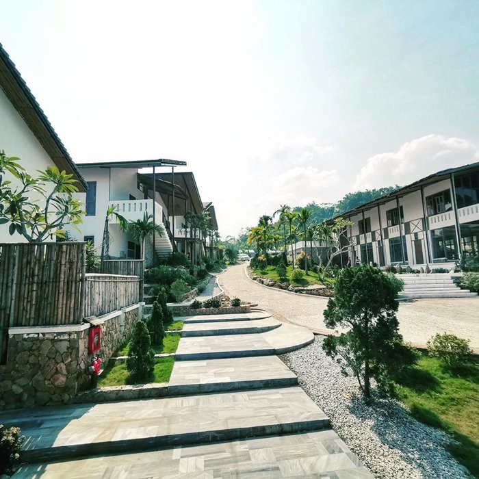 Check in Bakhan Village Resort &#8216;nơi trú ẩn thần tiên&#8217; cho ngày nóng đổ lửa