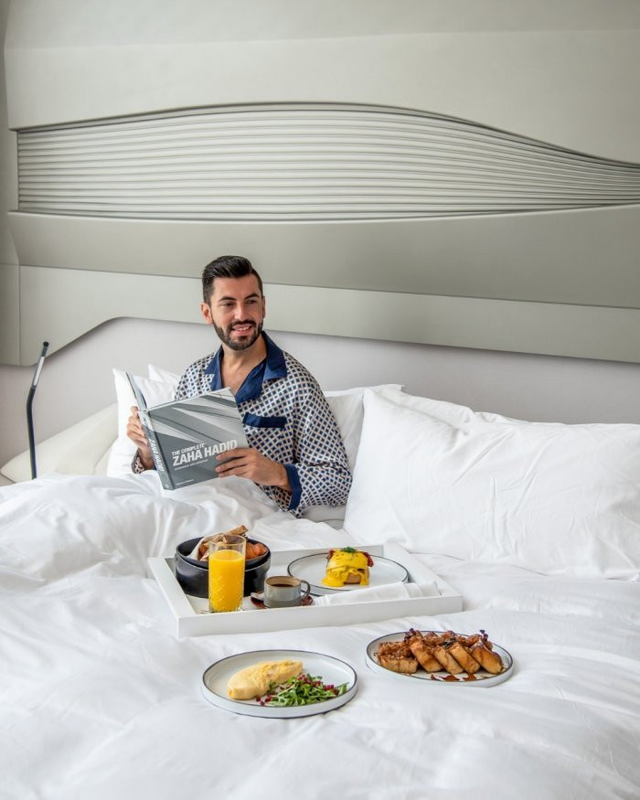 Đắm chìm trong không gian nghệ thuật tại khách sạn ME Dubai by Melia sang chảnh bậc nhất Dubai