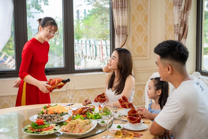 ‘Điểm mặt’ 5 khách sạn 4 sao ở Hạ Long sang trọng được nhiều du khách ‘recommend’