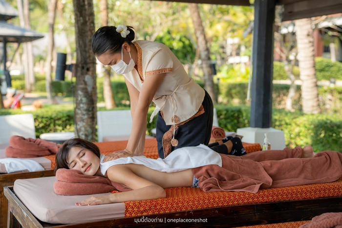 KC Grande Resort – Khu nghỉ dưỡng tọa lạc trên bờ biển cát trắng của Haad Sai Khao