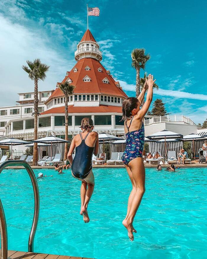 Khám phá 4 khách sạn gần bãi biển Coronado danh tiếng – Các ‘thánh địa mùa hè’ vạn người mê tại California