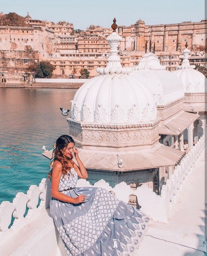 Lạc vào thiên đường Taj Lake Palace, &#8216;cung điện&#8217; nổi xa hoa bậc nhất Ấn Độ
