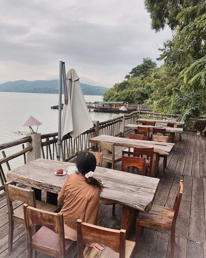 Nghỉ dưỡng đẳng cấp tại khu nghỉ dưỡng Lắk Tented Camp tọa lạc bên hồ thơ mộng nức danh phố núi Đắk Lắk