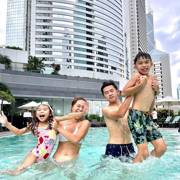 Nghỉ dưỡng sang chảnh và hiện đại tại Conrad Hong Kong Hotel, khách sạn 5 sao giữa trung tâm xứ Cảng Thơm