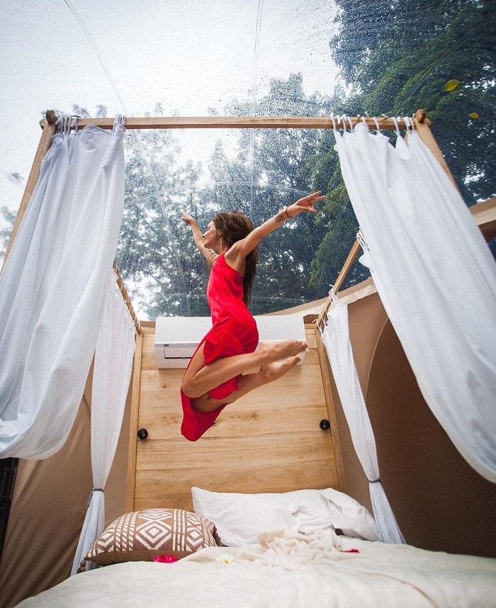 Ngủ dưới bầu trời đầy sao tại Satori Bubbles Hotel, khách sạn bong bóng nổi tiếng Costa Rica
