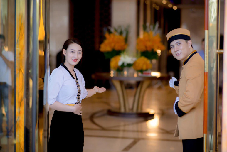 Review Khách sạn Mường Thanh Luxury Đà Nẵng