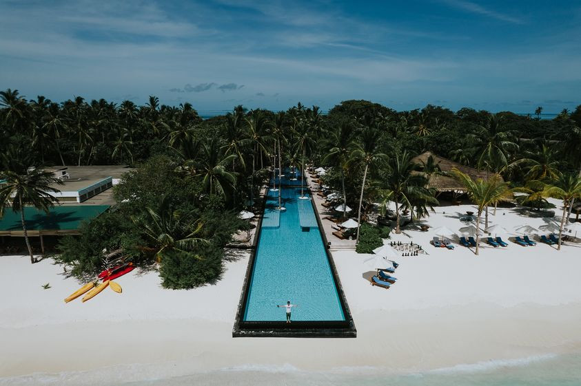 Review kỳ nghỉ resort Fairmont Sirru Fen Fushi Maldives