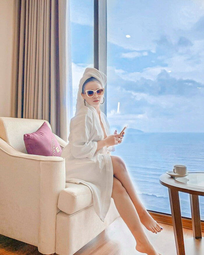 Rosamia Đà Nẵng Hotel – Đẳng cấp khách sạn 5 sao sang-xịn-mịn tọa lạc nơi trung tâm thành phố