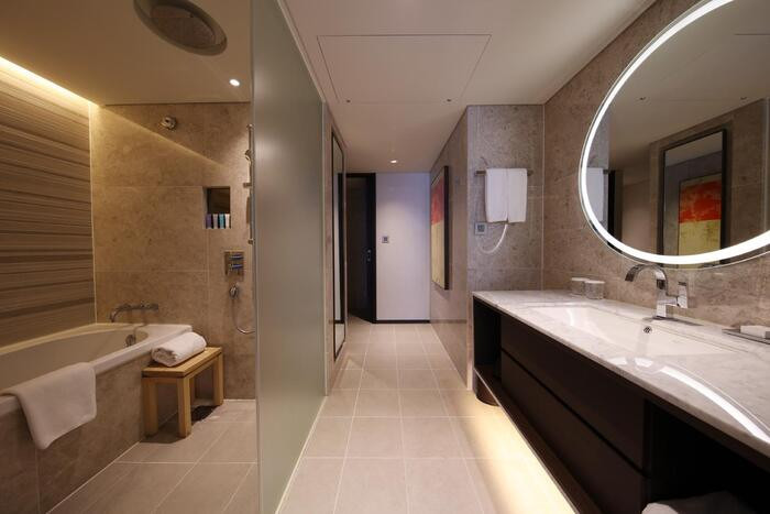 Royal Hotel Seoul &#8211; Nghỉ dưỡng đẳng cấp ở khu vực trung tâm của Myeongdong