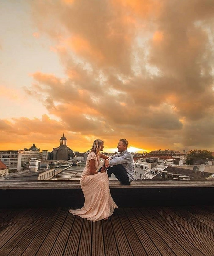 Sau cánh cửa Bayerischer Hof là cả một cuộc sống thượng lưu của giới quý tộc Đức ngày xưa