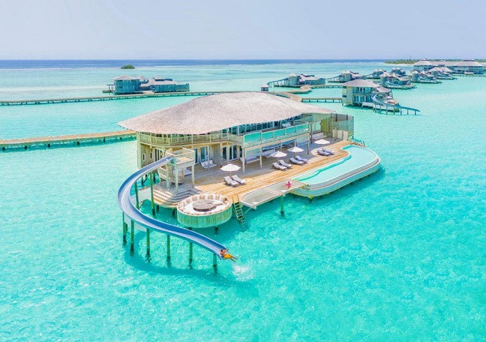 Soneva Jani Maldives với cầu trượt thẳng ra biển làm nức lòng mọi tín đồ du lịch