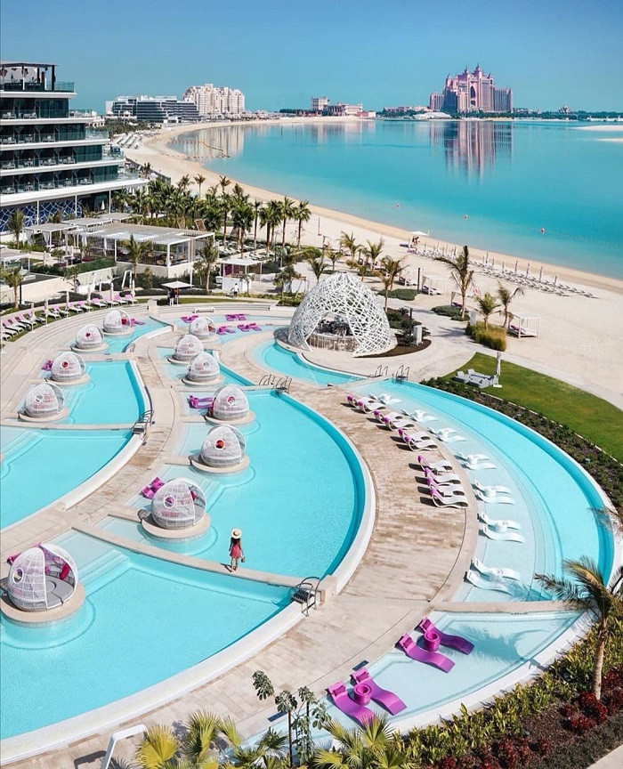 Tận hưởng kỳ nghỉ dưỡng xa hoa tại W Hotel The Palm, khách sạn 5 sao nổi tiếng Dubai