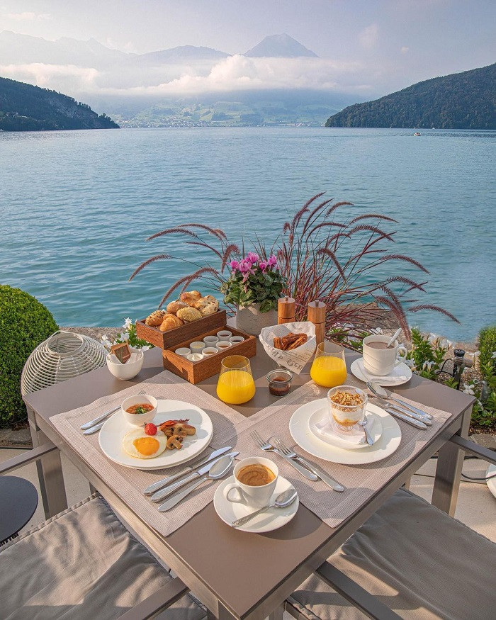 Thả hồn tại Park Hotel Vitznau, khách sạn cổ điển có view hồ Lucerne tuyệt đẹp ở Thụy Sĩ