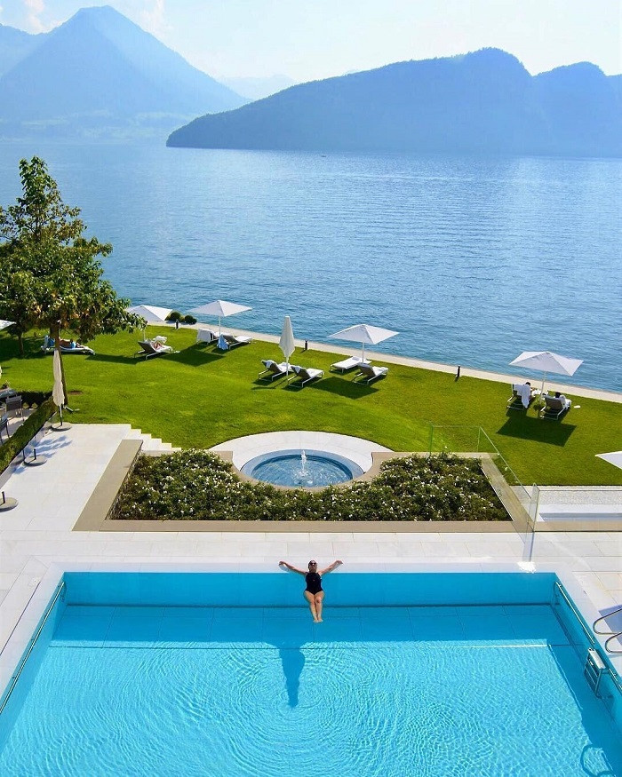Thả hồn tại Park Hotel Vitznau, khách sạn cổ điển có view hồ Lucerne tuyệt đẹp ở Thụy Sĩ