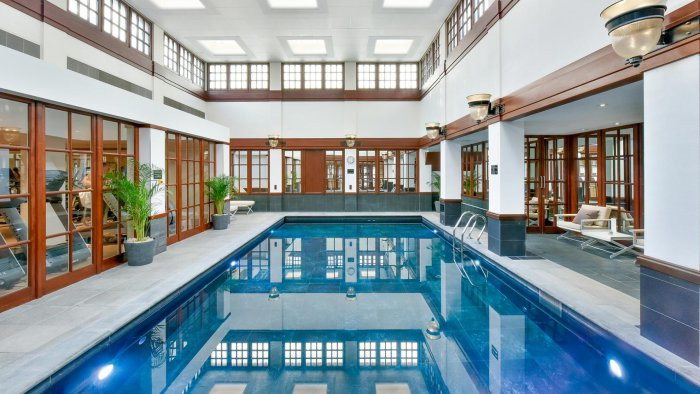 The Savoy Hotel, biểu tượng hoa lệ, sang trọng bậc nhất thủ đô London