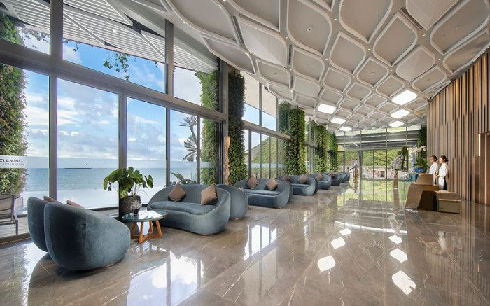 Trải nghiệm nghỉ dưỡng tại khách sạn Flamingo Cát Bà – Đẳng cấp resort 5*