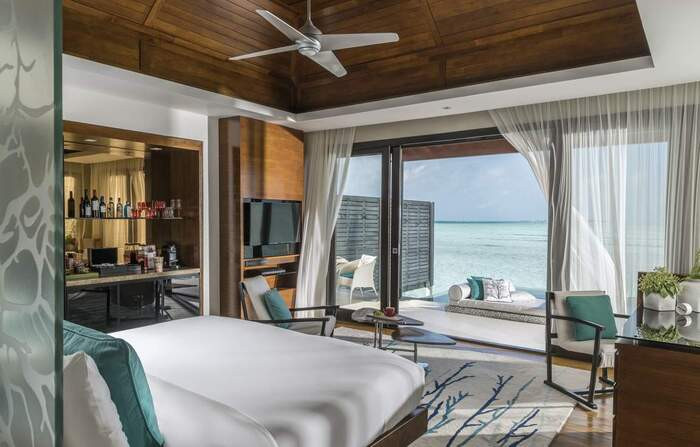 Vi vu khám phá khu nghỉ dưỡng Niyama Private Islands Maldives được bao bọc bởi biển xanh ấn tượng