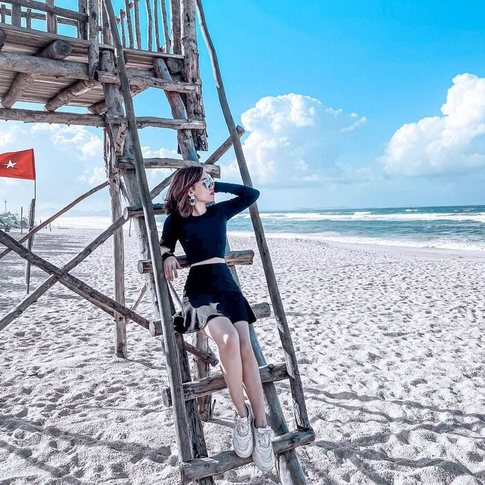 Vi vu khám phá xứ ‘hoa vàng cỏ xanh’ tại khu nghỉ dưỡng Stelia Beach Resort Phú Yên tọa lạc giữa cảnh sắc thơ mộng